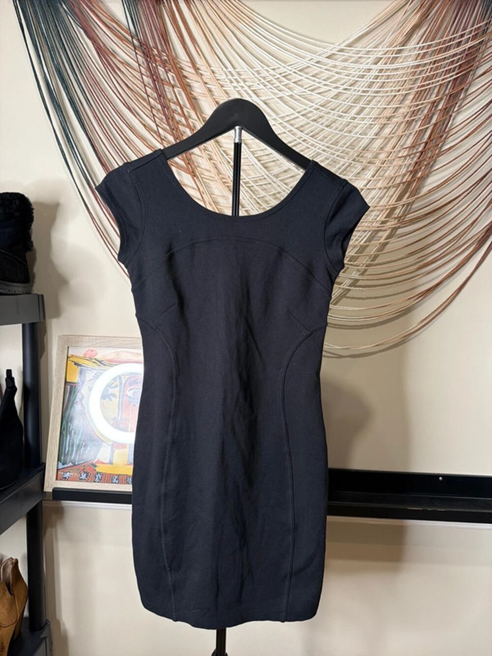 Athletic LBD euc XS 2416